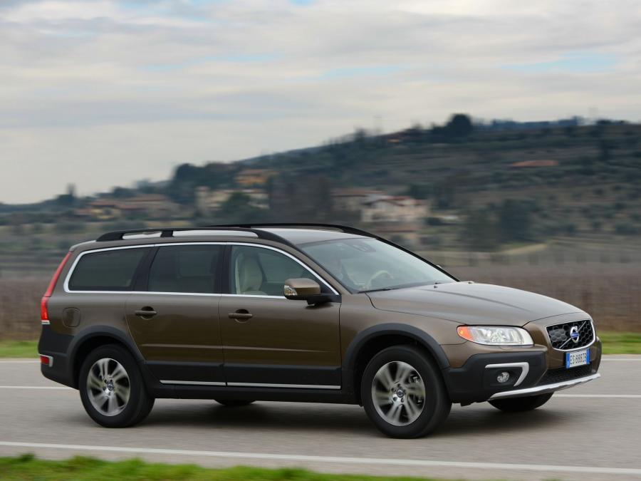  Volvo XC70 D4 Polar 2014 года  (фото 11 из 18)